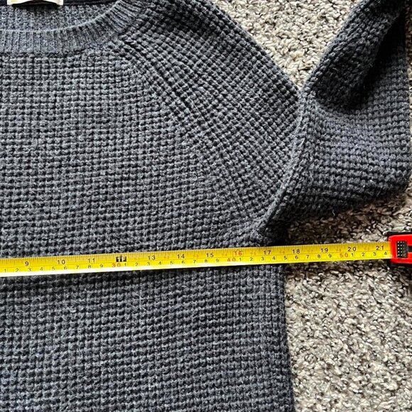 Gray Marine Layer Waffle Knit Womens Small Sweater, Chunky Fall Pullover - Picture 4 of 5